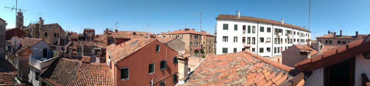 Biennale House Apartamento Veneza Exterior foto